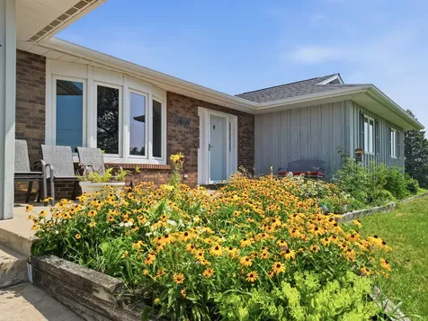 1132 Stony Point Road Dixon IL 61021