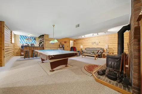 1132 Stony Point Road Dixon IL 61021