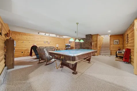 1132 Stony Point Road Dixon IL 61021