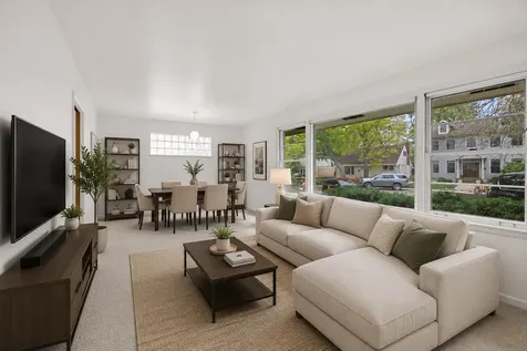 934 Yale Street Wilmette IL 60091