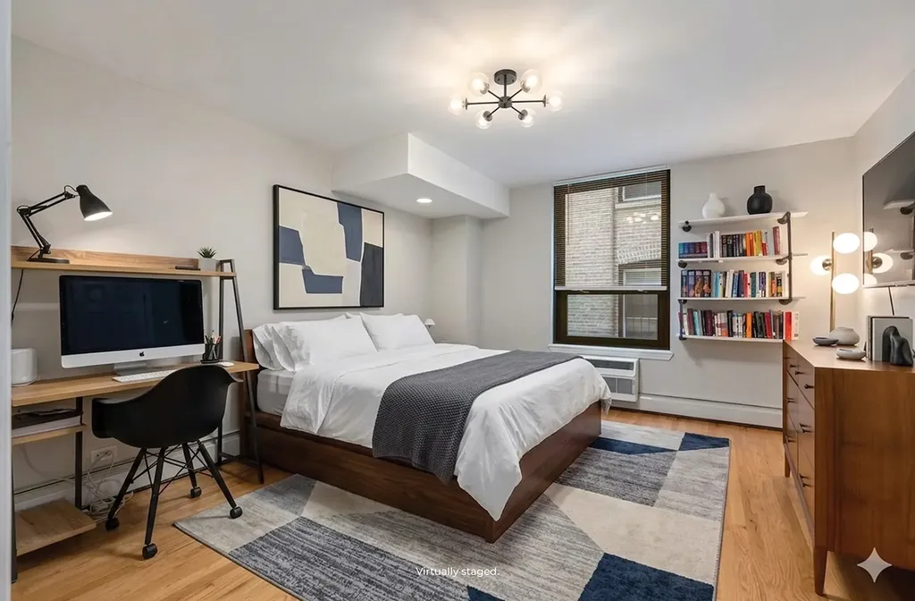 3900 North Pine Grove Avenue Chicago IL 60613