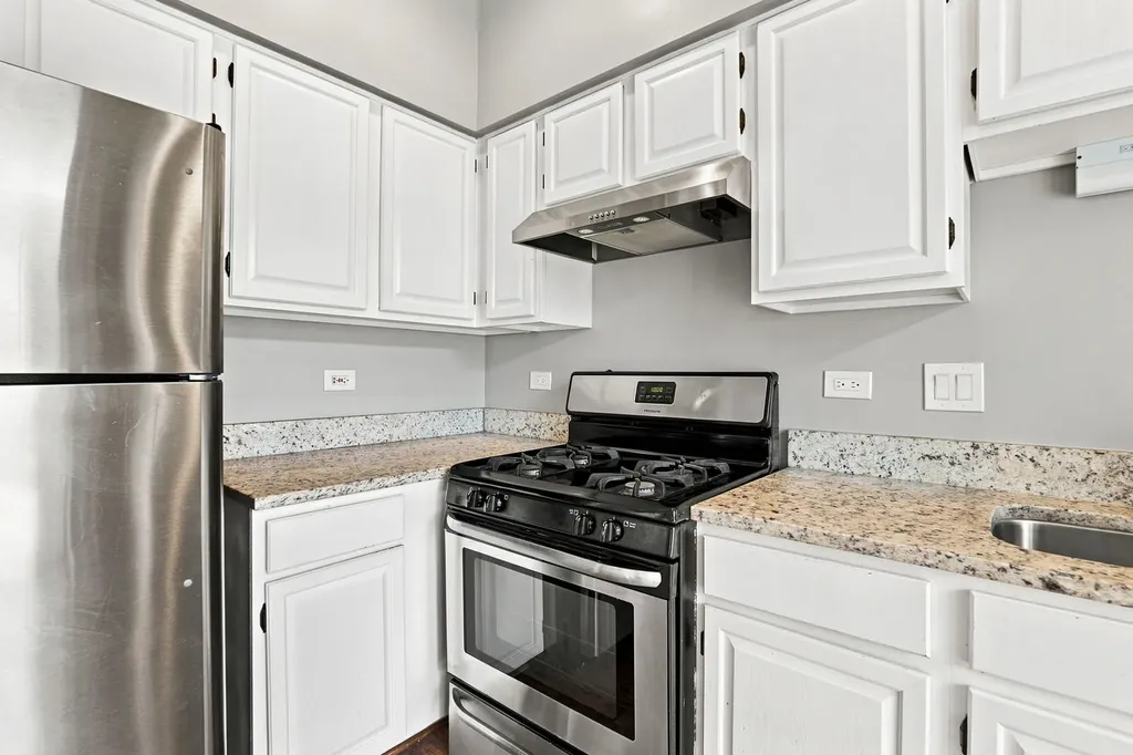 2554 Warm Springs Lane Naperville IL 60564