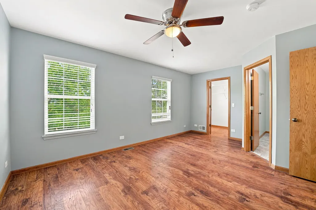 2554 Warm Springs Lane Naperville IL 60564