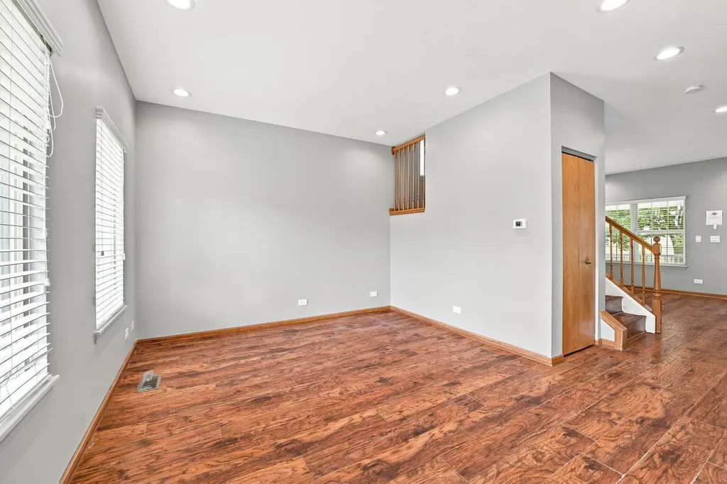 2554 Warm Springs Lane Naperville IL 60564