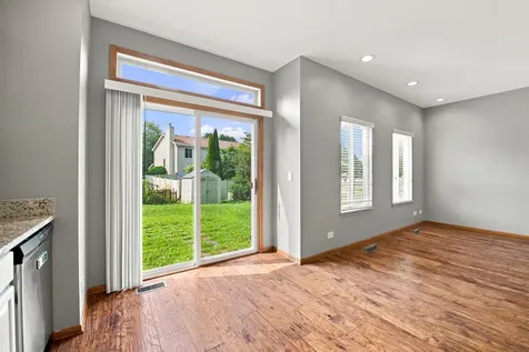2554 Warm Springs Lane Naperville IL 60564