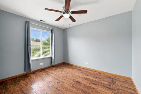 2554 Warm Springs Lane Naperville IL 60564