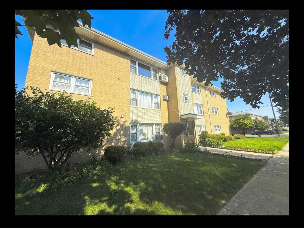 3820 West 47th Street Chicago IL 60632