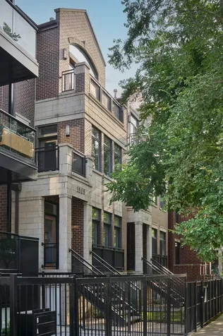 1505 West Walton Street Chicago IL 60642