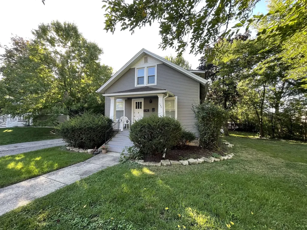 1040 Garner Avenue Wheaton IL 60187