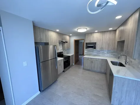 786 Greenwood Road Northbrook IL 60062