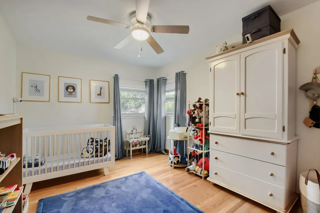 10433 South Harding Avenue Chicago IL 60655