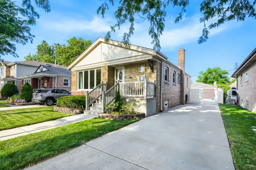 10433 South Harding Avenue Chicago IL 60655