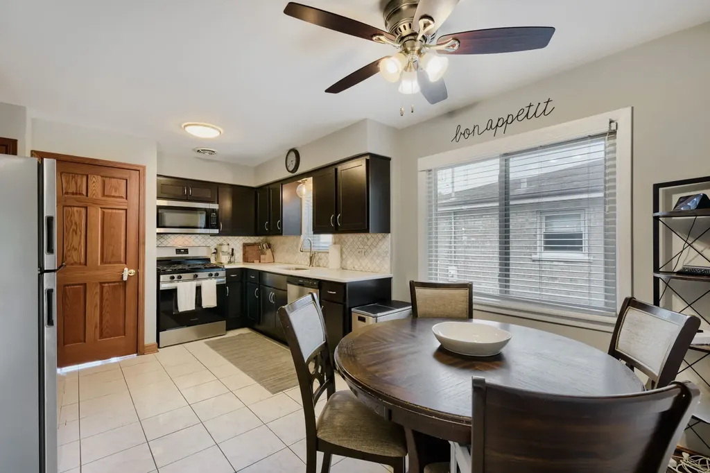 10433 South Harding Avenue Chicago IL 60655