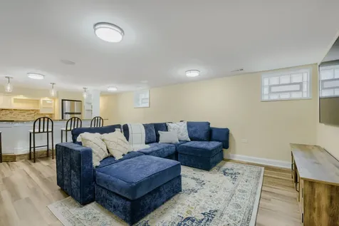 10433 South Harding Avenue Chicago IL 60655