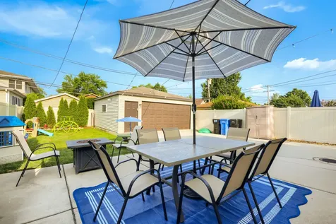 10433 South Harding Avenue Chicago IL 60655