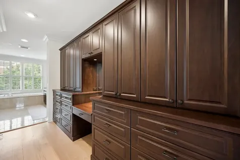 1842 Admiral Court Glenview IL 60026