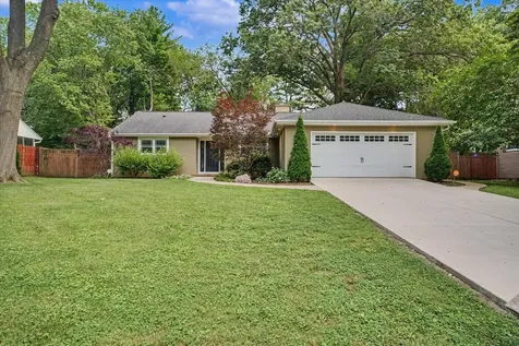 706 La Sell Drive Champaign IL 61820