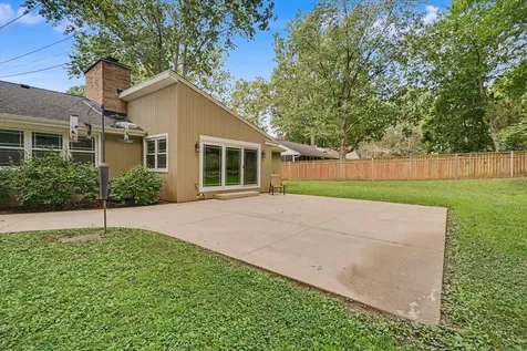 706 La Sell Drive Champaign IL 61820