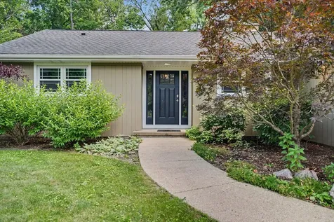 706 La Sell Drive Champaign IL 61820