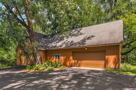 5205 Deerfield Drive Morris IL 60450