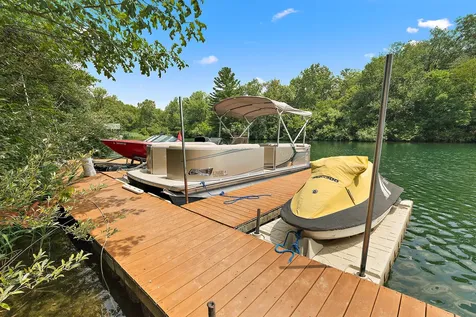 5205 Deerfield Drive Morris IL 60450
