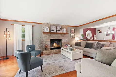 5205 Deerfield Drive Morris IL 60450