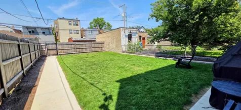 2230 West Wilson Avenue Chicago IL 60625