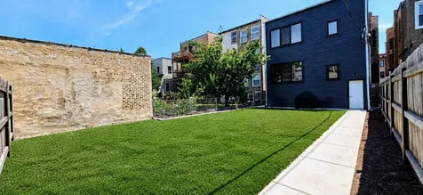 2230 West Wilson Avenue Chicago IL 60625