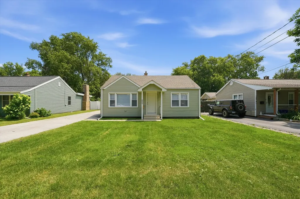 16737 Sayre Avenue Tinley Park IL 60477