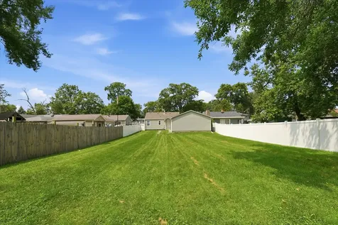 16737 Sayre Avenue Tinley Park IL 60477