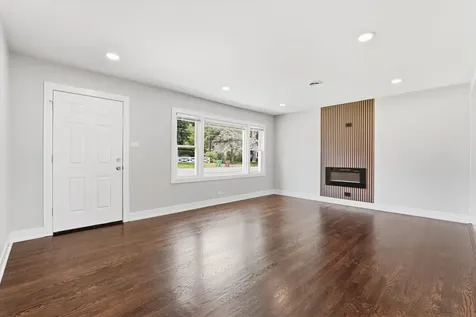 16737 Sayre Avenue Tinley Park IL 60477
