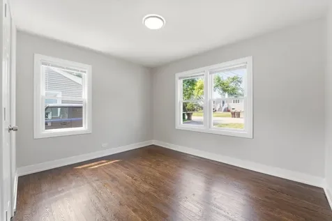 16737 Sayre Avenue Tinley Park IL 60477