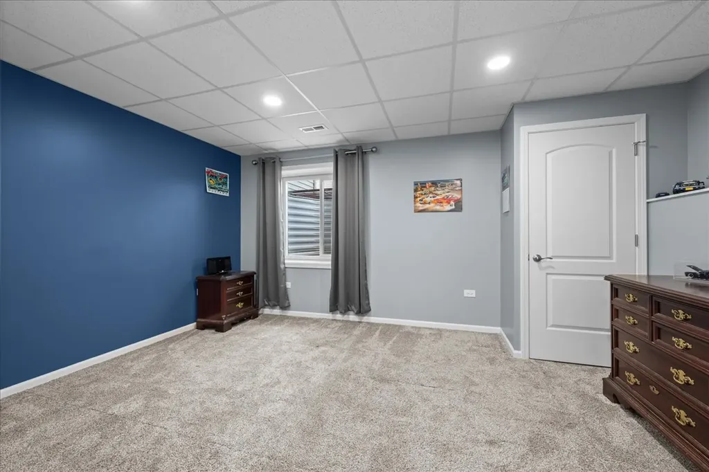 1554 Star Grass Circle Aurora IL 60506