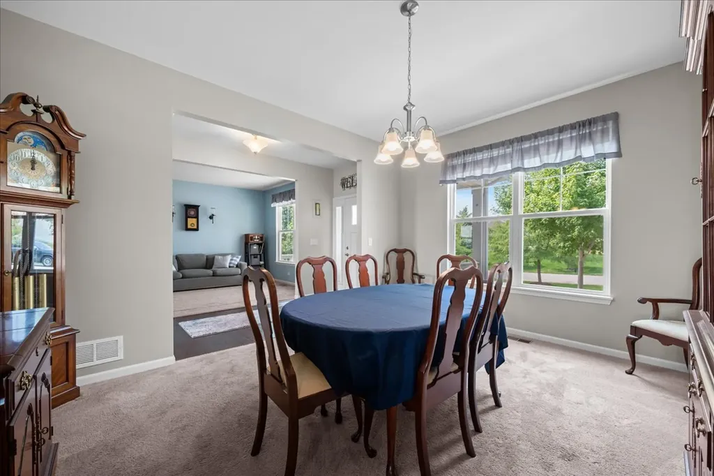1554 Star Grass Circle Aurora IL 60506