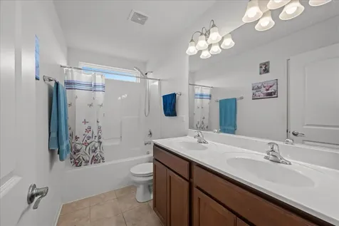 1554 Star Grass Circle Aurora IL 60506