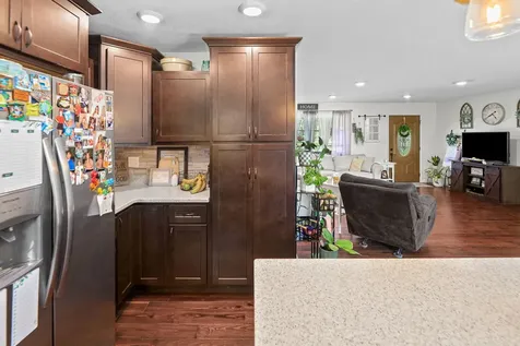 380 Northwood Salem IL 62881