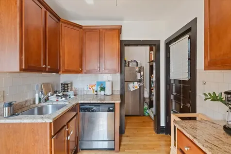 6705 21ST Street Berwyn IL 60402