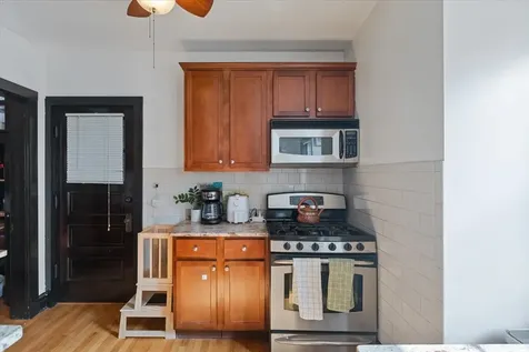 6705 21ST Street Berwyn IL 60402