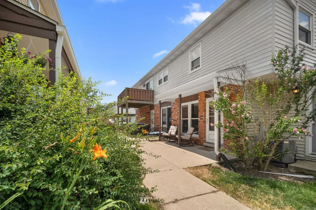 19504 115TH Avenue Mokena IL 60448