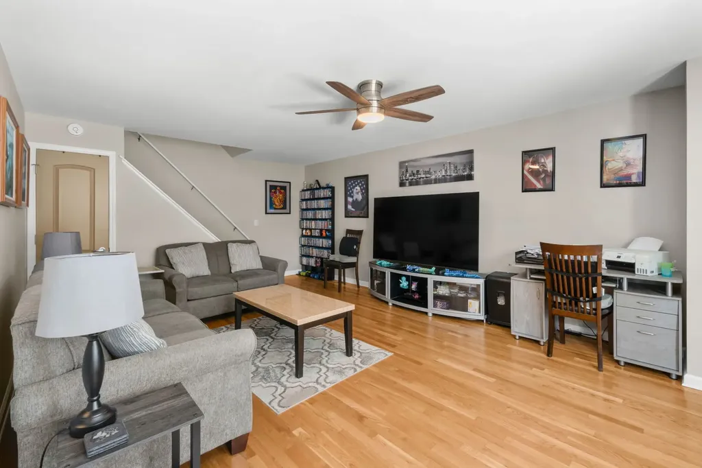 19504 115TH Avenue Mokena IL 60448