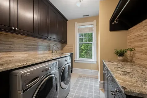 2712 Harrison Street Evanston IL 60201