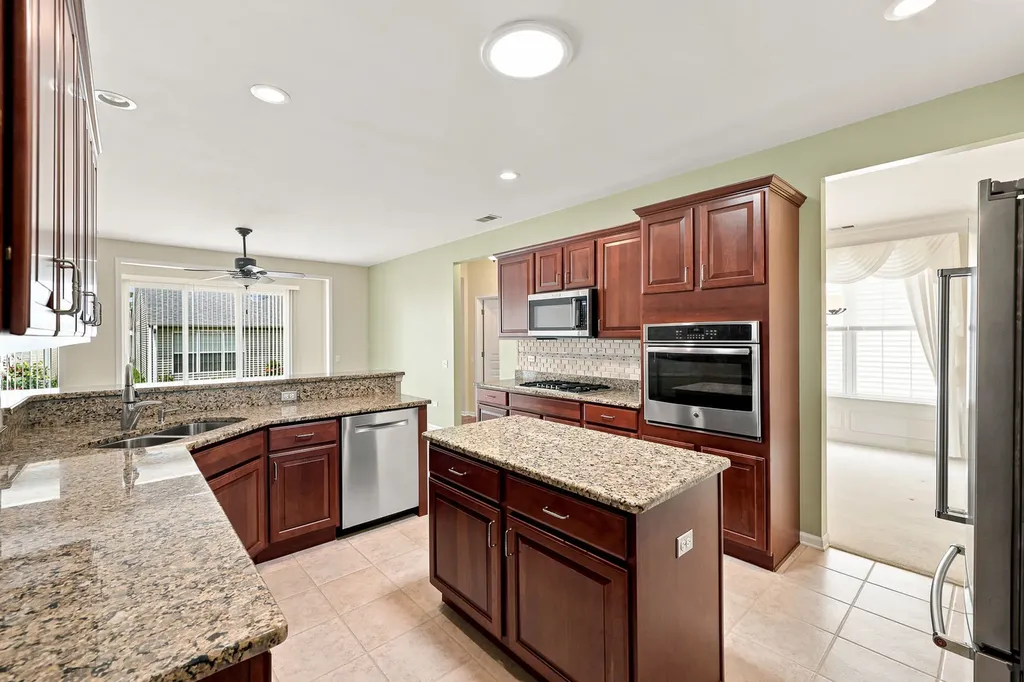 13470 Crestview Drive Huntley IL 60142