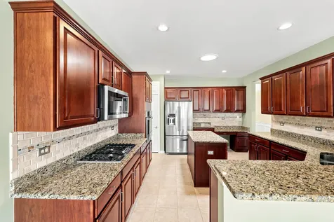 13470 Crestview Drive Huntley IL 60142
