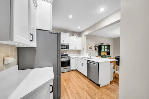 525 Linden Court Geneva IL 60134