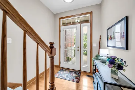 525 Linden Court Geneva IL 60134
