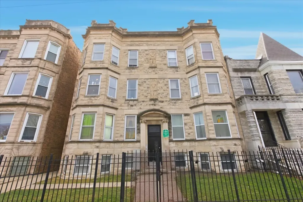 3133 West Augusta Boulevard Chicago IL 60622