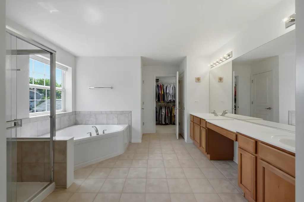 15024 West Austin Drive Lockport IL 60441