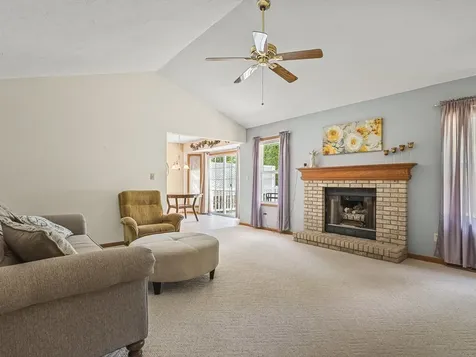 5870 Candover Road Loves Park IL 61111