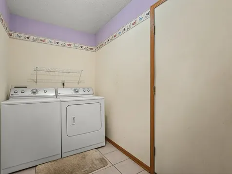 5870 Candover Road Loves Park IL 61111