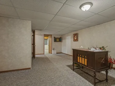 5870 Candover Road Loves Park IL 61111